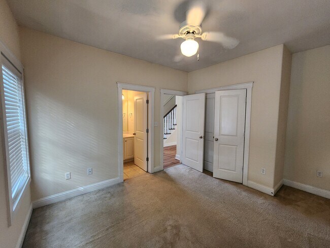 Building Photo - 115 Artisan Pl