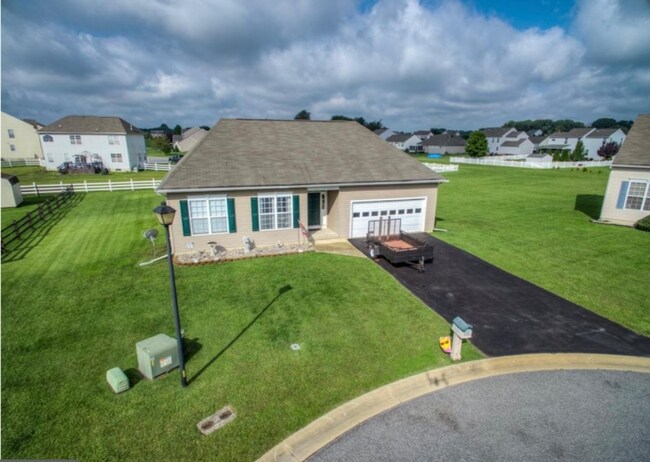 Building Photo - 255 Ryhill Dr