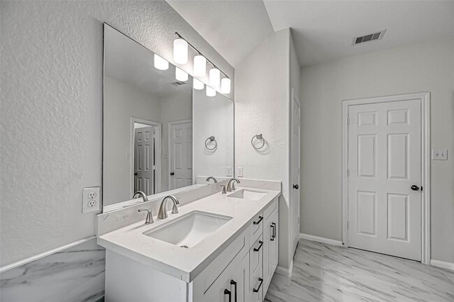 Building Photo - 263 New Harmony Trail