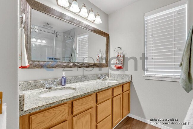 Building Photo - 3963 NW 148th Pl