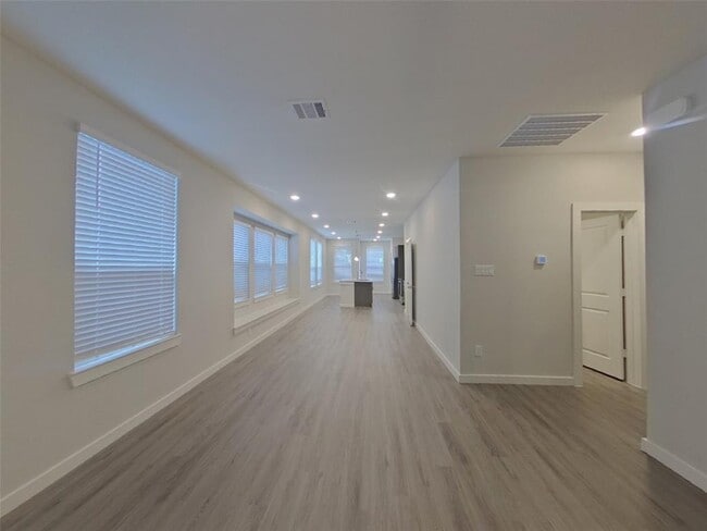 Building Photo - 2418 Cohorn Trl