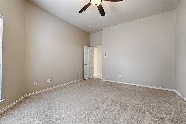 Building Photo - 9378 Park Garden Dr