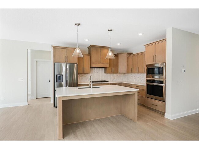 Building Photo - 10771 40th St N