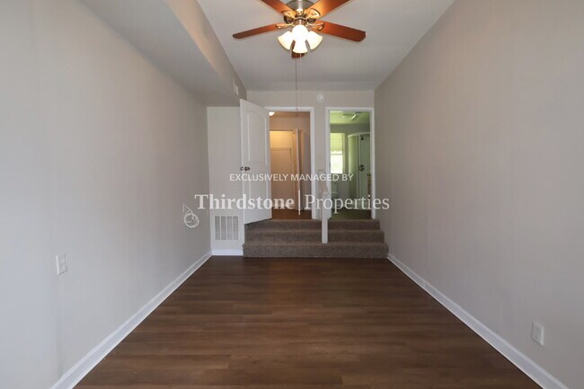 Building Photo - 789 Gardenia Ln