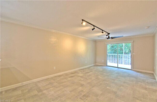 Building Photo - 2360 Naples Trace Cir