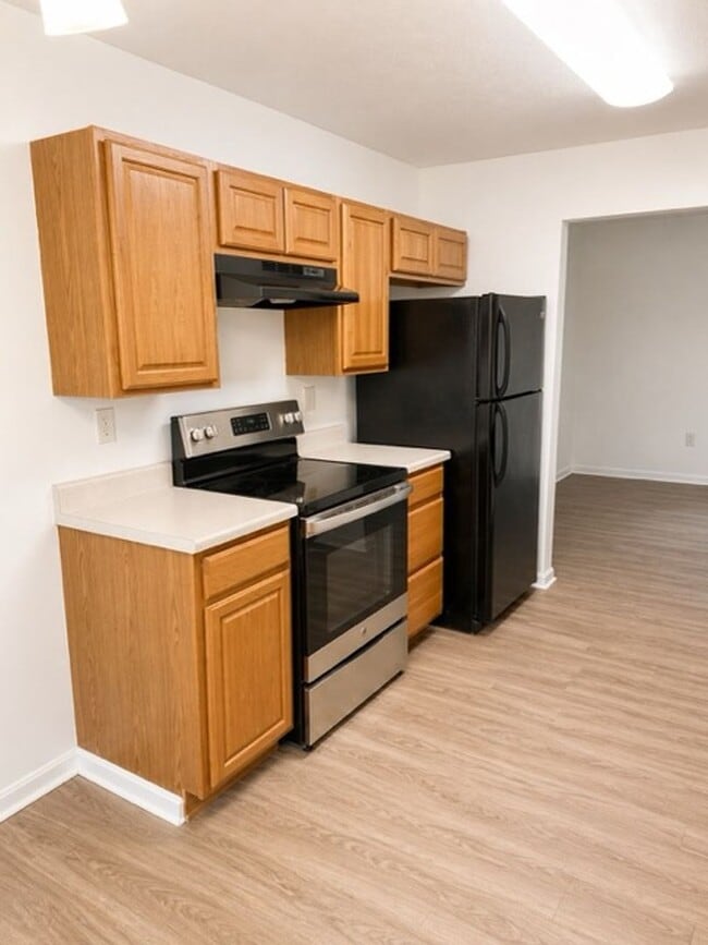 Building Photo - 45264 Woodstown Way