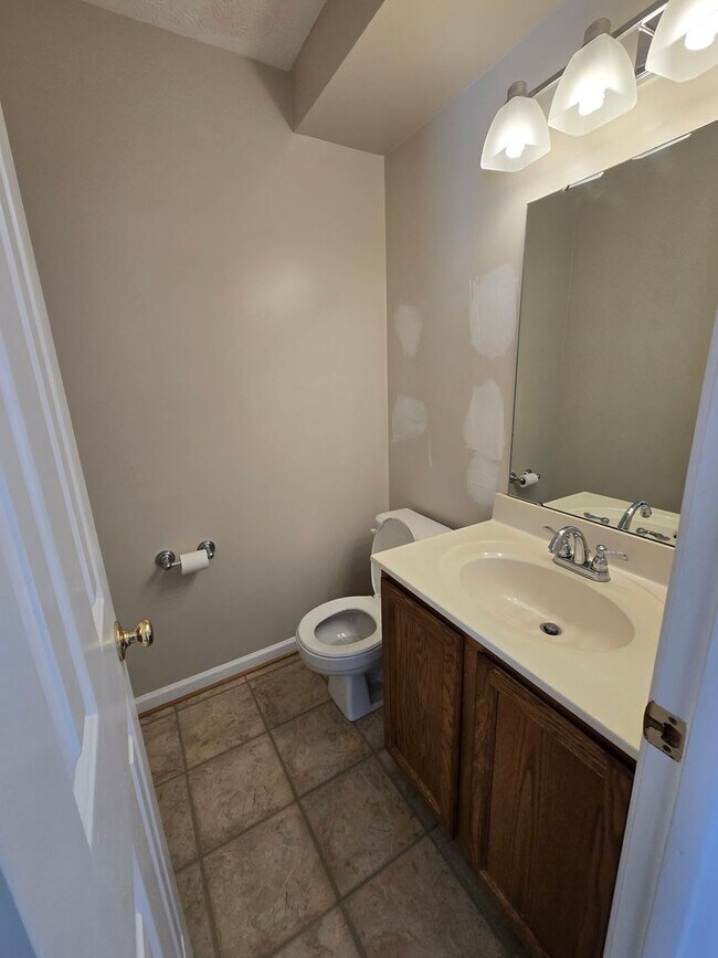 Building Photo - Spacious 3BR Townhouse in Sought-After Constant Friendship – Minutes to Everything!