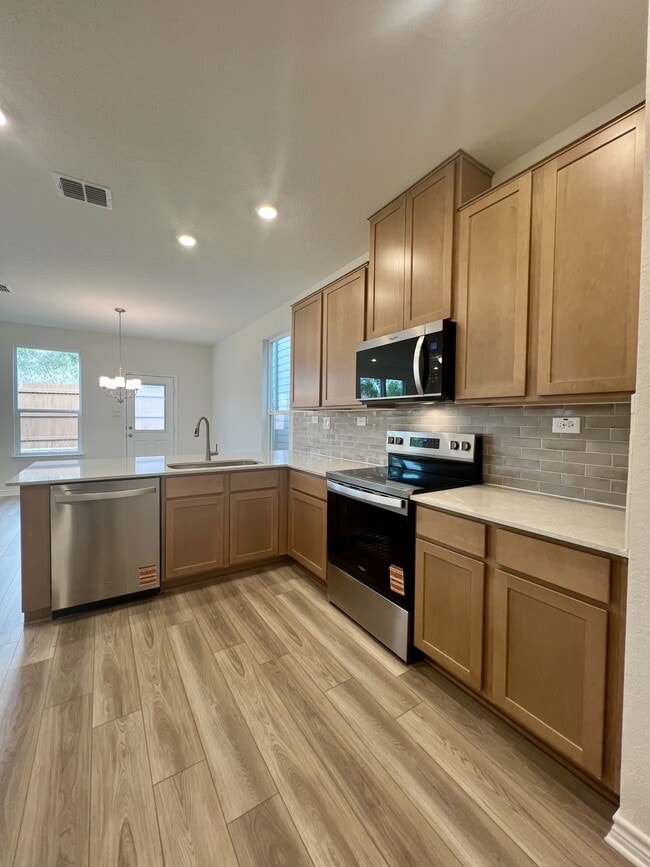 Building Photo - 14839 Vance Jackson Rd