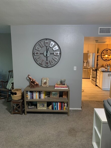 Living Room - 5945 E Thomas Rd
