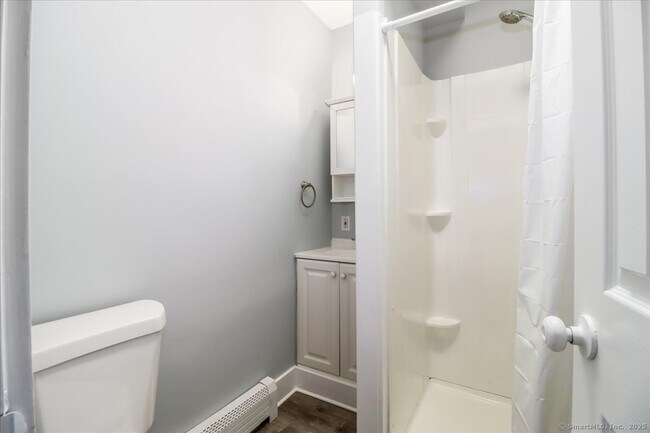 Building Photo - 9 Nicholas Square