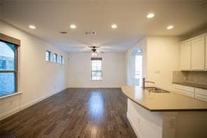 Building Photo - 7209 Huckleberry Dr