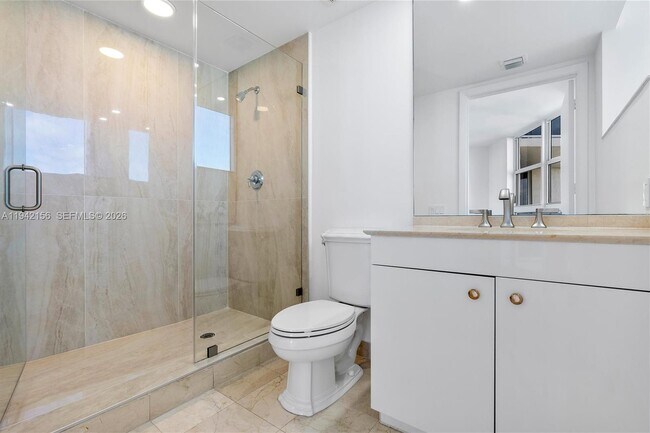 Building Photo - 19111 Collins Ave