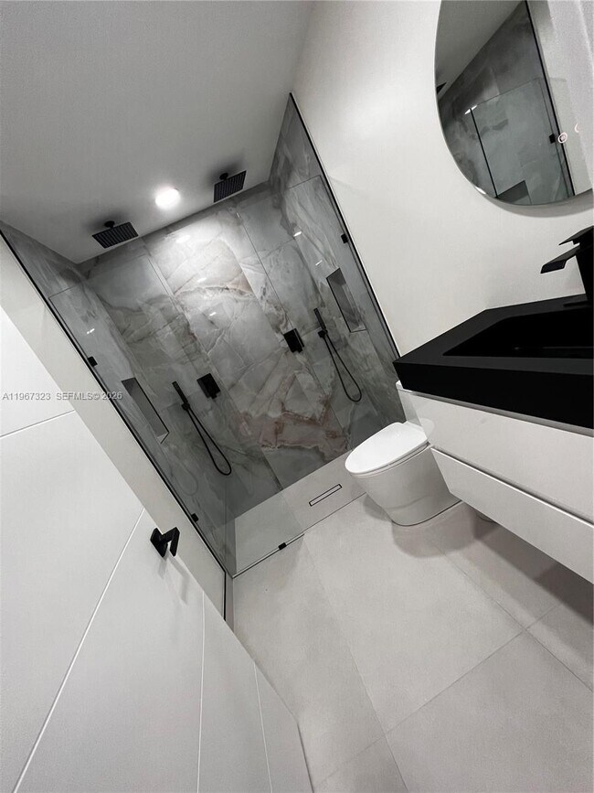 Building Photo - 19217 NW 64th Ct