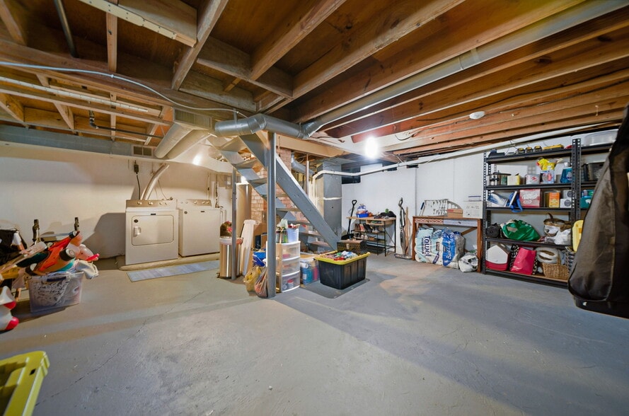 Building Photo - 3429 Karl Rd