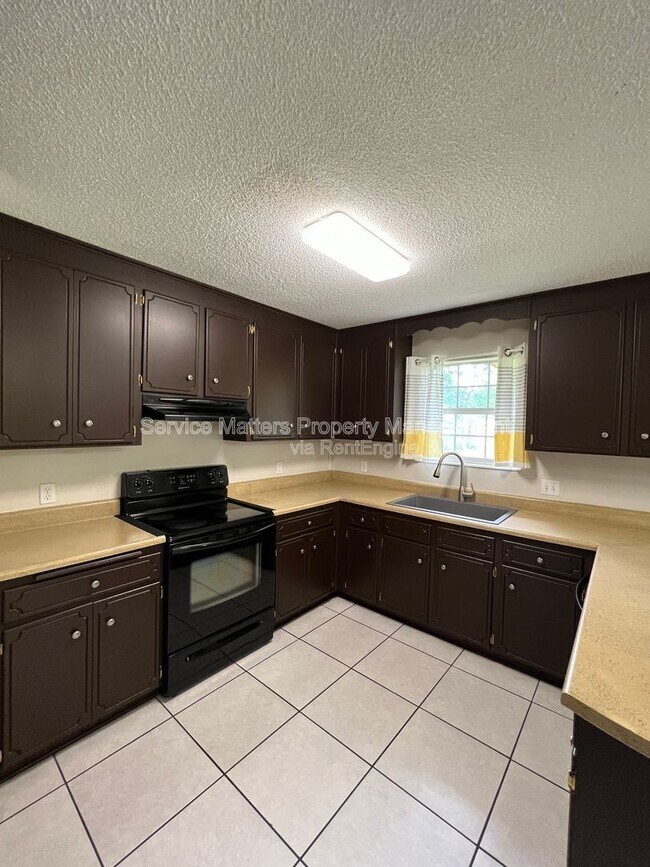 Building Photo - 4817 Patriot Dr