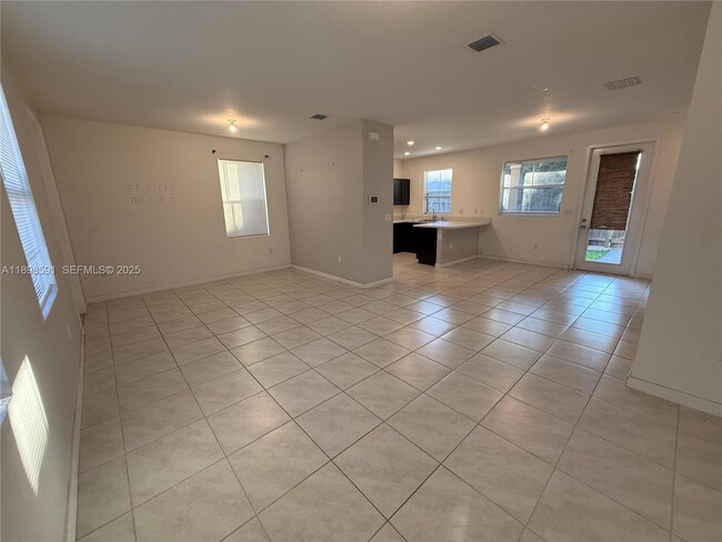 Building Photo - 24340 SW 117th Ave