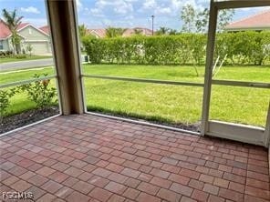 Building Photo - 2969 Royal Gardens Ave