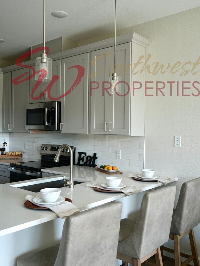 Building Photo - FULLY FURNISHED, close to campus 3 bedroom 2.5 bath Cowboy Casita!