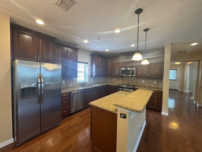 Building Photo - 5364 Penway Dr