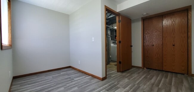Building Photo - 3731 33rd Ave SW
