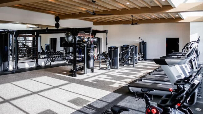 Building Photo - 777 11th St NW