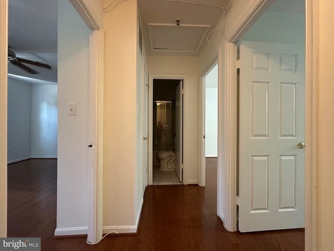 Building Photo - 7607 Lee Landing Dr