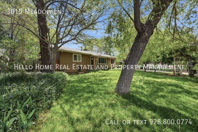 Building Photo - 3015 Meadow Ln