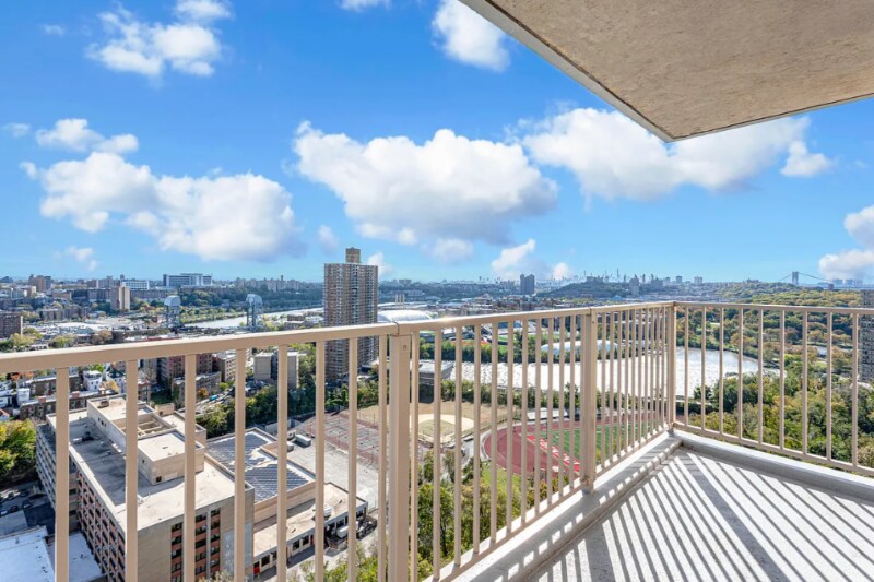 Building Photo - 2600 Netherland Ave