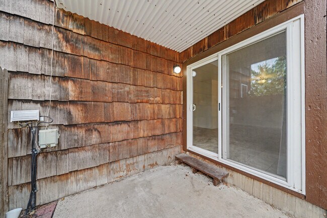 Building Photo - 3520 Arthur Ct