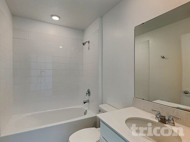 Building Photo - 9496 Revere Ave