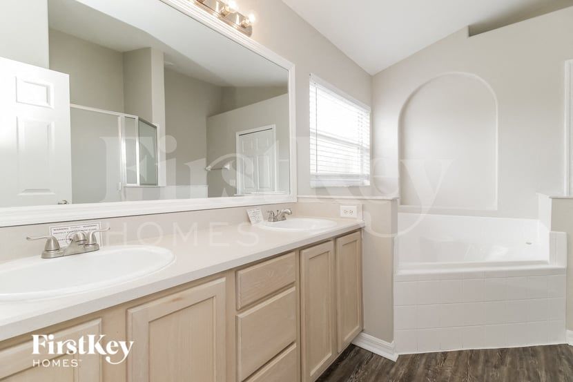 Building Photo - 2508 Osprey Creek Ct