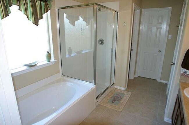 Building Photo - 11105 Cain Harvest Dr