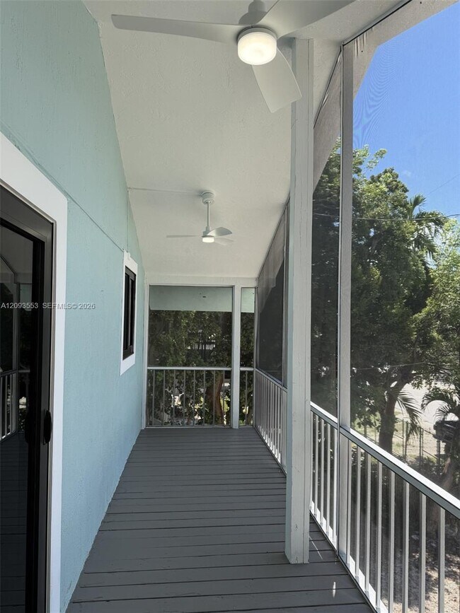 Building Photo - 39 Gumbo Limbo Ave