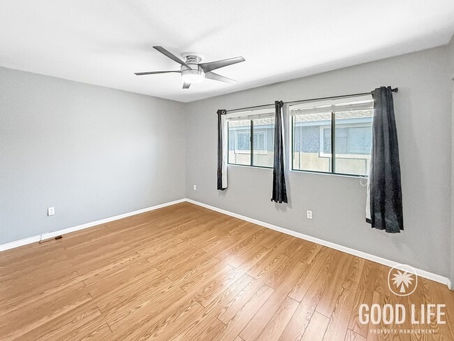 Building Photo - Charming 2BR / 1.5BA condo with 2-Car Garage in Imperial Beach