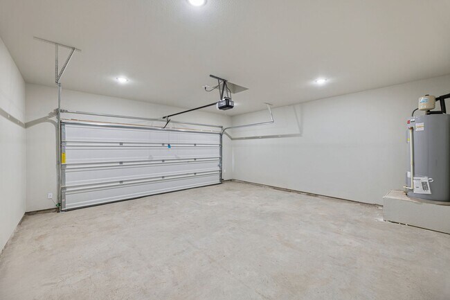 Building Photo - 4058 Lecroy Ct