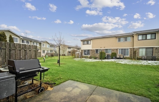 Building Photo - 693 Mallard Ln