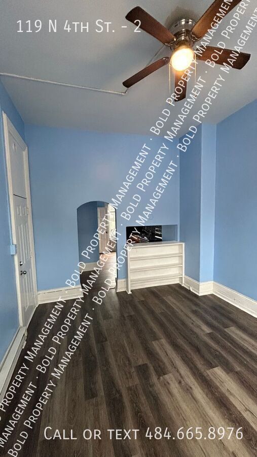 Building Photo - 119 N 4th St