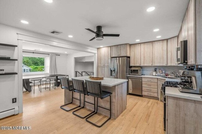 Building Photo - 188 Belmar Ave