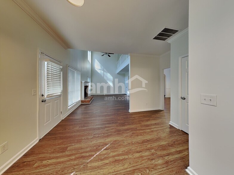 Building Photo - 4504 Insdale Ct NW