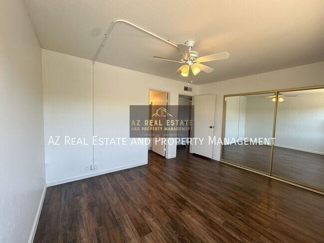 Building Photo - 4620 N 68th St