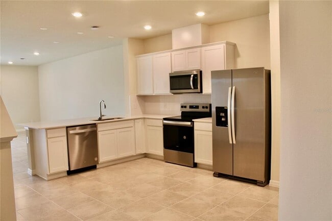 Building Photo - 3167 Emerald Acrs Ln
