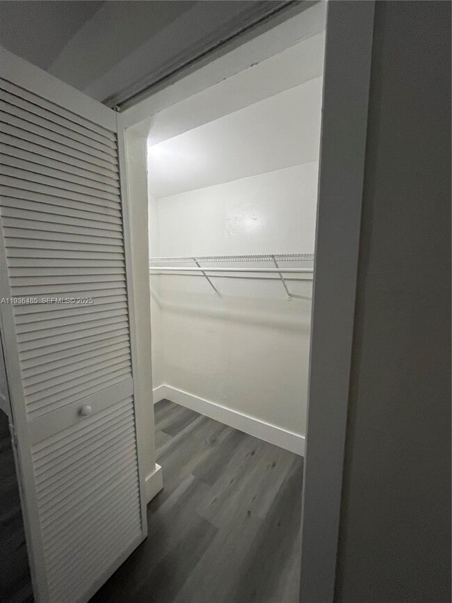 Building Photo - 1999 NW 2nd St