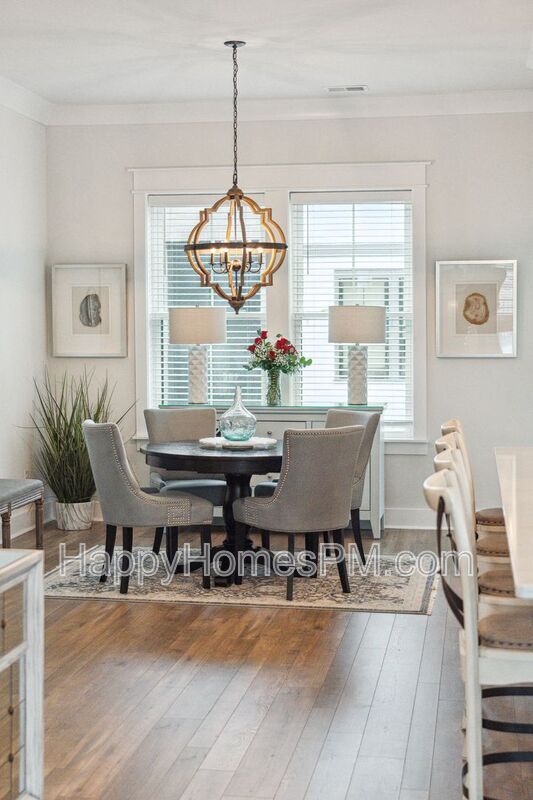 Building Photo - 1610 Florentia St