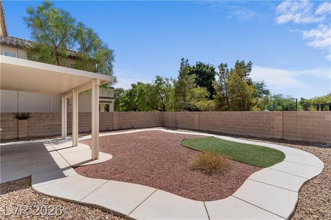 Building Photo - FREE 2 WEEK SPECIAL *excluding recurring fees* Beautiful North Las Vegas