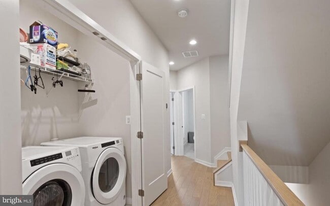 Building Photo - 22143 Penelope Heights Terrace