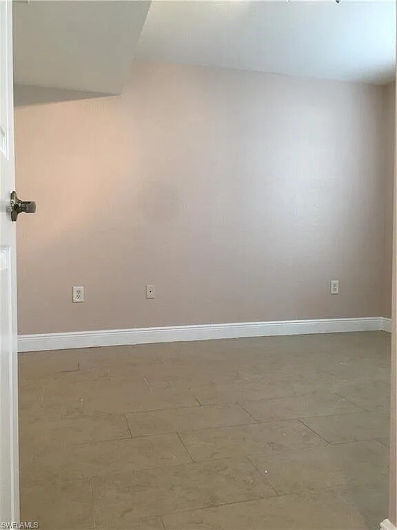 Bedroom - 4127 Residence Dr