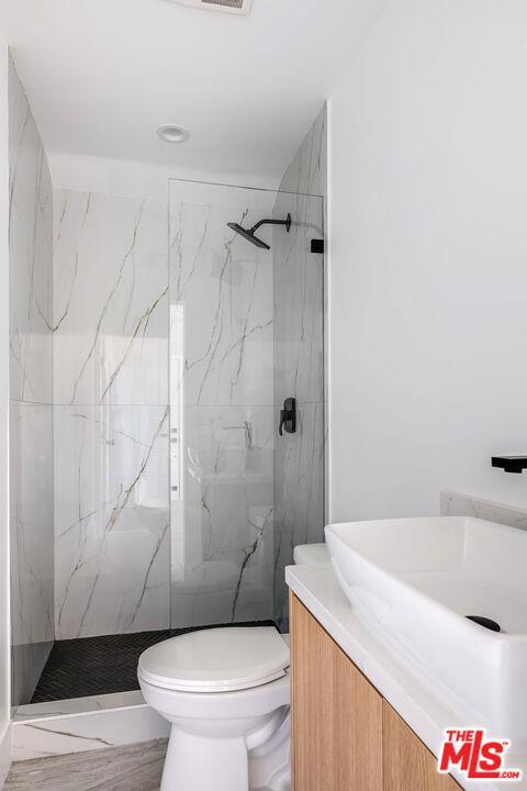 Building Photo - 4522 Laurel Canyon Blvd