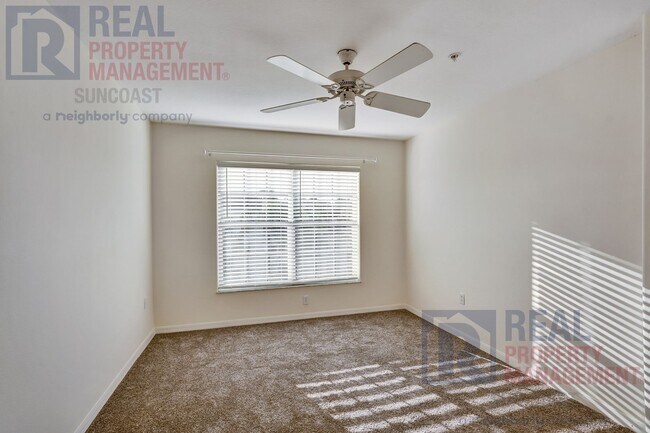 Building Photo - 4220 Players Pl