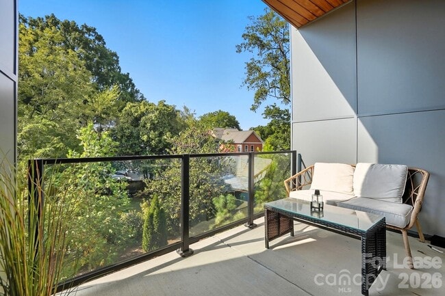 Building Photo - 1003 Zinc Ln