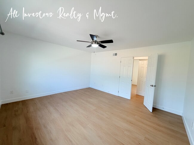Building Photo - 2136 Via Sonora